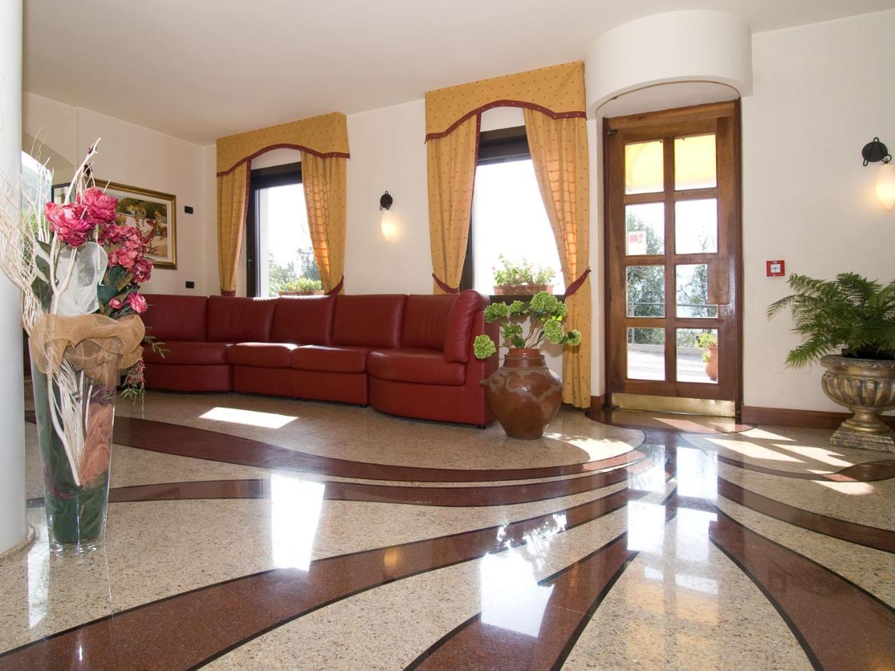 Hotel Bellavista Malcesine Eksteriør bilde