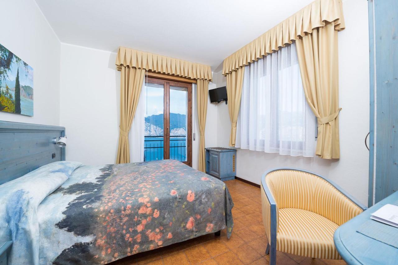 Hotel Bellavista Malcesine Eksteriør bilde